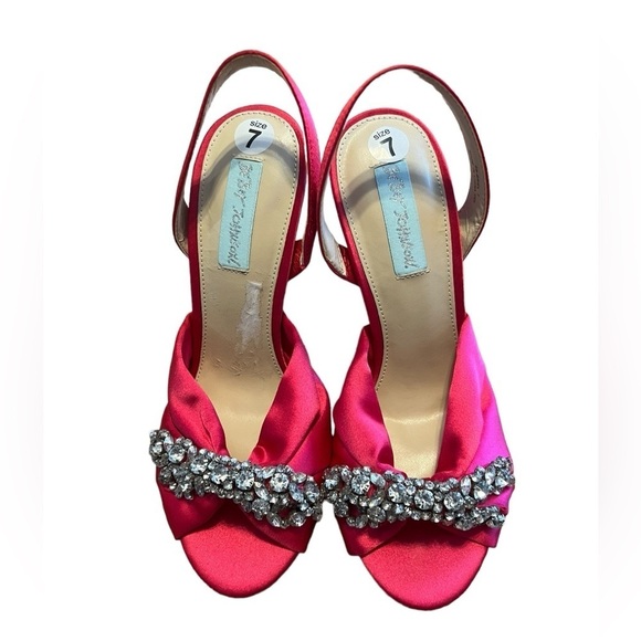 Betsey Johnson Briel pink satin and rhinestone bow peep toe sling back heels - Picture 3 of 10